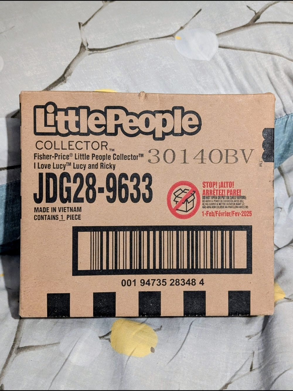Little People Collector | I Love Lucy: Lucy and Ricky Special Edition Figure Set - Picture 2 of 3